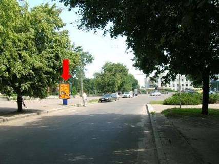 Ситилайт  в Черкассах, 1.8x1.2  Шевченка бул. / 700-річчя Черкас пл., біля ресторану "Папа Карло", з центру фото 1