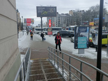 Ситилайт B в Ивано-Франковске, 1.8x1.2  Привокзальна пл., 1, привокзальна територія, 1 фото 1