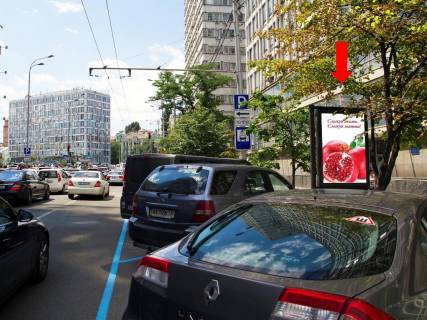 Ситилайт A в Киеве, 1.8x1.2  Еспланадна вул. / вул. Рогнідинська, навпроти ТРЦ "Gulliver", в сторону Палацу Спорту фото 2