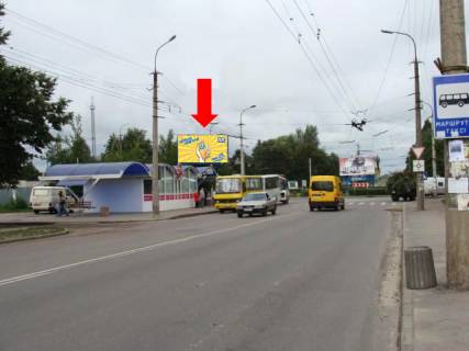 Билборд B в Луцке, 3x6  Конякіна вул. / Захисників України (колишня Гордіюк) вул., біля зупинки фото 1