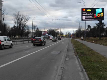 Video Billboard A in Kyiv Perova bst., 4, navproti, prajs za translaciu rolika 10 sek 1vihid/90 sek, z 0:00 do 23:59 - 398982 Photo 1