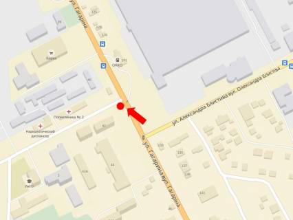 Билборд B в Ужгороде, 3x6  Карпатської України (Гагаріна) вул., 42 / Мартина вул., супермаркет "Барва", в центр схема