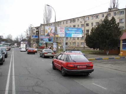 Билборд  в Одессе Краснова вул. - Артилерійська вул., біля супермаркету "Віртус", правий фото 1