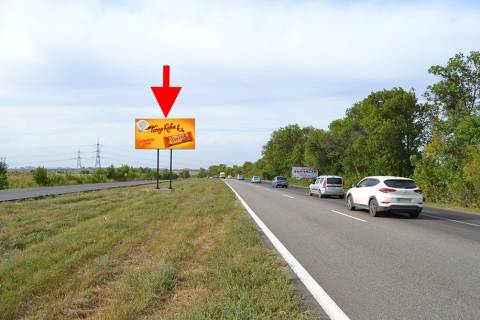Билборд A в Рогане, 3x6  Траса Харків - Ростов-на-Дону (М03) - смт Рогань, АЗС "SUN OIL", в'їзд у місто фото 1