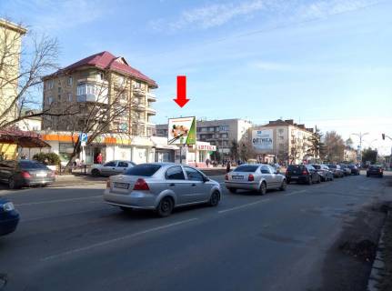Билборд B в Ужгороде, 3x4  Свободи пр., біля магазину "Козак" фото 1