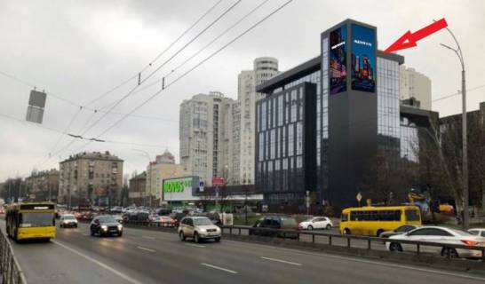 Video Billboard A in Kyiv Druzbi Narodiv bst., 14, (ruh po b-ru Druzbi narodiv do pecers'kogo mostu) prajs za translaciu rolika dl. 10 sek, 7: 00-22: 00, 1 vihid / 3 hvilini (320 vihodiv / den'). Prorahunok insih konfiguracij utocnujte u menedzeriv. - 294753 Photo 1