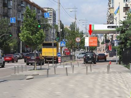 Видеоборд A у Києві, 2.3x3.14  В. Васильківська вул. (колиш. Червоноармійська вул.), 131, біля АЗС "Amic", в сторону ст. м. "Палац Україна" - 583734 Фото 1
