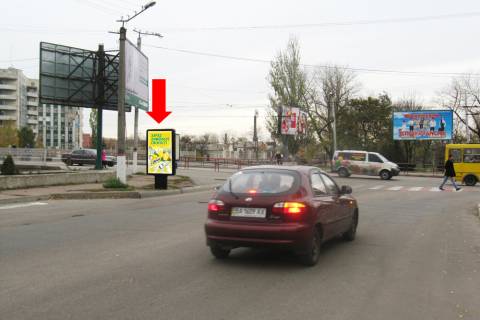 Ситилайт B в Кропивницкий (Кировоград), 1.8x1.2  Василівський пр. / В. Перспективна вул. (кол. Маркса вул.), біля церкви фото 1