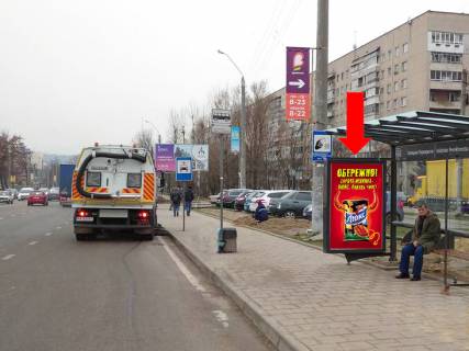 Ситилайт  в Львове, 1.8x1.2  Хмельницького вул., 273 (зуп. "Галицьке Перехрестя"), в центр фото 1