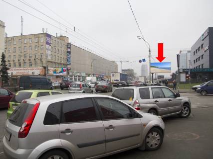 Video Billboard A in Kyiv, 3x6  Banderi av. (kolis. Moskovs'kij av.), 8 - st. Ermaka, bila supermarketiv "Fokstrot", "Asan", v storonu st. Teligi - 456968 Photo 1