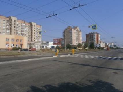 Билборд  в Ивано-Франковске, 3x6  Івасюка вул. - Угорницька вул. фото 1