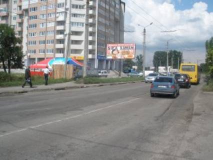 Билборд  в Ивано-Франковске, 3x6  Івасюка вул., 9 фото 1