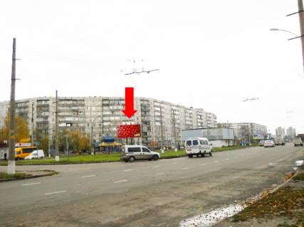 Билборд A в Сумах, 3x6  Лушпи пр. до Збройних Сил України вул., роздільник, в центр фото 1