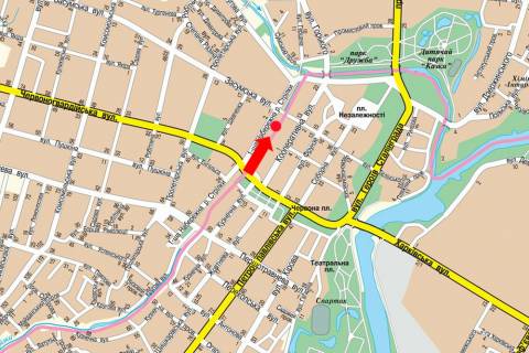 Citylight  in Sumi, 1.8x1.2  1-a Naberezna st. r. Strilki, bila magazinu "Mega Hit", v bik 9-go Travna av. scheme
