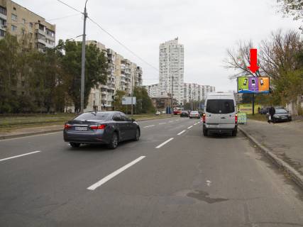 Призматрон, Призма  у Києві, 3x6  Автозаводська вул., 89а - пров. Автозаводський, на світлофорі, в сторону вул. Полярна, з центру - 445800 Фото 1