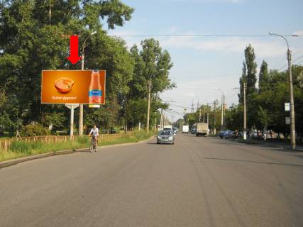 Білборд, Бігборд (Борд)  B у Черкасах, 3x6  Хіміків пр. / Чорновола вул. (кол. Енгельса вул.), з боку парку Хіміків Фото 1