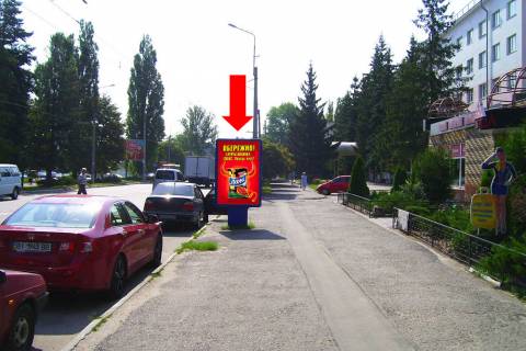 Ситилайт  в Кременчуге, 1.8x1.2  Халаменюка вул., 6, біля "КийАвіа", готелю "Дніпровські зорі" фото 1