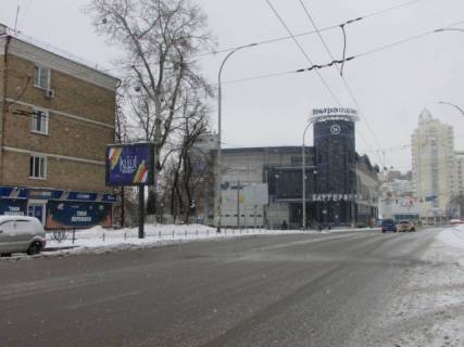 Бэклайт B в Киеве Січеславська вул. (Ползунова). - Липківського вул. (колиш. Урицького), в сторону ТРЦ "Ультрамарин", супермаркету "Сільпо" фото 1