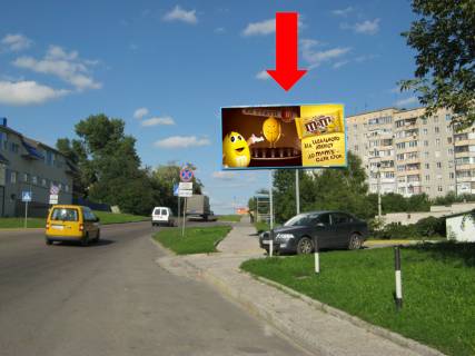 Билборд  в Ровно, 3x6  Млинівська вул.,, 41, біля авторинку фото 1