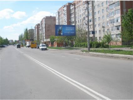 Билборд  в Ивано-Франковске, 3x6  Івана-Павла II вул. (кол. Будівельників вул.), 19, в сторону вул. Миру фото 1