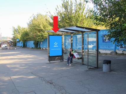 Ситилайт A в Киеве, 1.8x1.2  Міхновського (кол. Дружби Народів) бул., біля виїзду з АЗС, зупинка "Міст ім. Патона" фото 1
