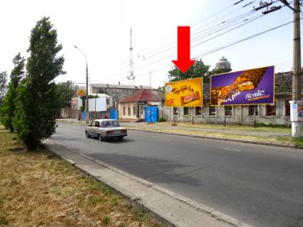 Билборд  в Николаеве, 3x6  Центральний пр. (кол. Леніна пр.) / Рюміна вул., 36, в бік Центрального ринку, супермаркету "Фокстрот", ліва фото 1
