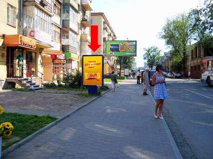 Citylight B in Ivano-Frankivsk, 1.8x1.2  Mel'nika st. / Nezaleznosti st. Photo 1