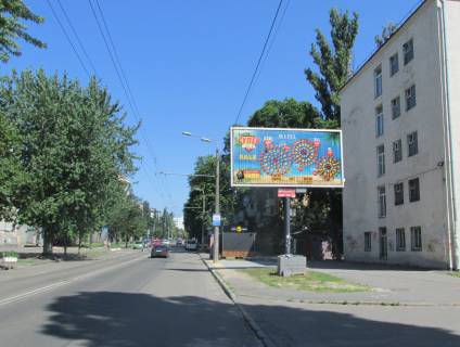 Призма A в Киеве Гарматна вул., 51 - 290532 фото 1