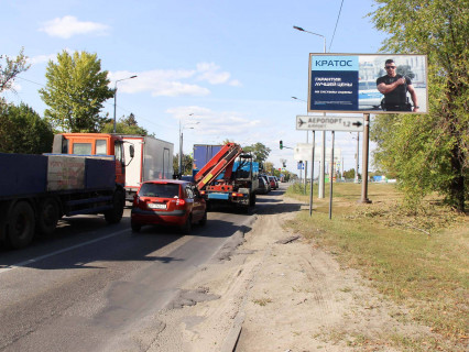 Billboard A in Kharkiv, 3x6  Аерокосмічний (кол. Гагаріна) пр. - Антонова (кол. Аерофлотська) вул., 2, в центр Photo 1