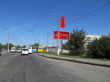 Білборд, Бігборд (Борд)   у Вінниці, 3x6  Левка Лук'яненка (колишня Ватутіна вул.) 58 / Юрія Іллєнка (колишня Мороза) вул., біля розвороту тролейбуса, з центру Фото 1