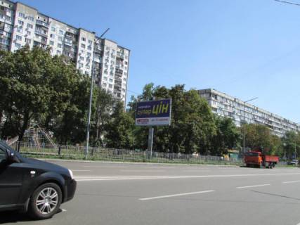 Билборд B в Киеве Шептицького (колиш. Луначарського вул.), 7, навпроти, від Пантелеймона Куліша площа (Анатолія Луначарського пл.) фото 1