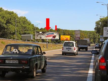 Билборд A в Киеве, 3x6  Траса Київ-Бориспіль, роздільник, в бік а/п Бориспіль, права фото 1