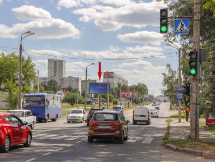 Billboard B in Kharkiv, 3x6  Леся Сердюка (Командарма Корка) вул. - Яни Червоної (кол. Родникова) вул., в центр Photo 1