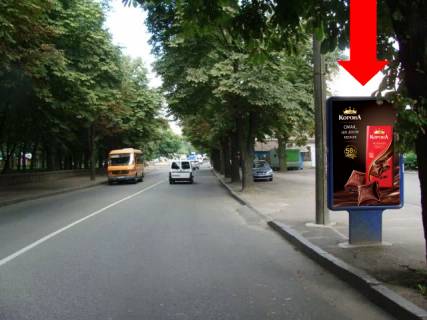 Ситилайт  в Ровно, 1.8x1.2  Чорновола вул., 40 / вул. Казимира Любомирського (Лермонтова)., навпроти парку ім. Шевченка фото 1