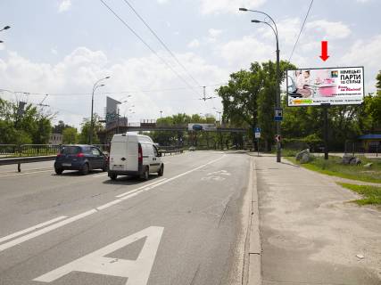 Prismatron, Prism A in Kyiv, 3x6  Vizvoliteliv av., 17, bila supermarketiv "Fokstrot" i "El'dorado", v bik av. Brovars'kogo - 457685 Photo 1