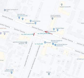 Білборд, Бігборд (Борд)  A у Дніпро (Дніпропетровськ) Лесі Українки (Пушкіна) пр. - Савченко вул., На роздільник перед світлофором, в сторону автовокзалу схема