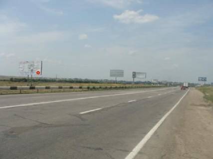 Білборд, Бігборд (Борд)  B у Херсоні Миколаївське шосе, виїзд Фото 1