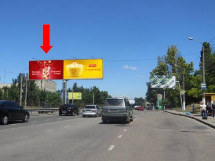 Білборд, Бігборд (Борд)   у Одесі, 3x6  Балківська вул. 54 / Грушевського вул., роздільник, від мосту, АЗС "Катрал" в центр, ліва Фото 1