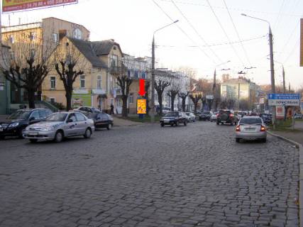 Citylight B in Chernivtsi, 1.8x1.2  Golovna st., 126, navproti Ukreksimbanku, v centr Photo 1