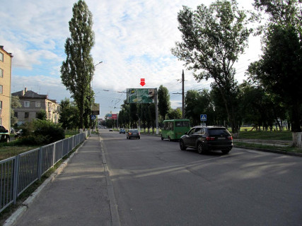 Билборд A в Харькове, 3x6  просп. Любові Малої (Постишева)., 49, з центру фото 1