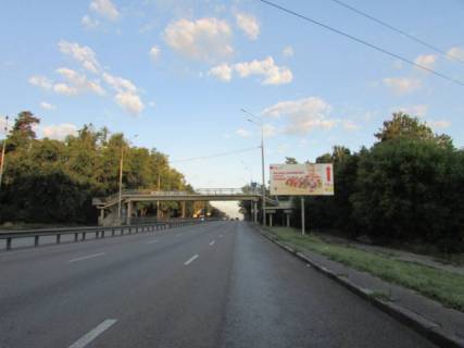 Prismatron, Prism A in Kyiv Peremogi av., viizd z mista, bila pisohidnogo perehodu, v storonu Zitomira - 214622 Photo 1