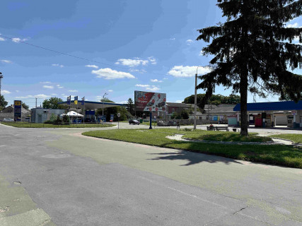 Билборд A в Здолбунове, 3x6  Базарна вул., 1, автостанція фото 1