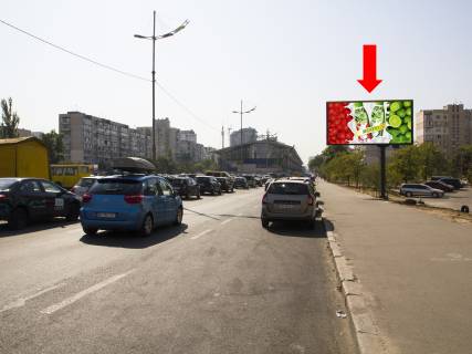 Призма  в Киеве, 3x6  Оболонський пр, 43, біля ТРЦ "Dream Town", в сторону ст.м. "Мінська" - 445802 фото 1