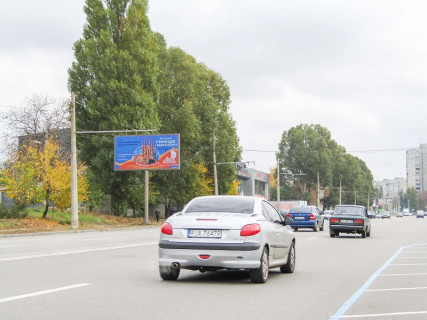 Билборд B в Харькове, 3x6  просп. Ювілейний (П'ятдесятиріччя ВЛКСМ ) - Загородній в'їзд, 18, з центру фото 1