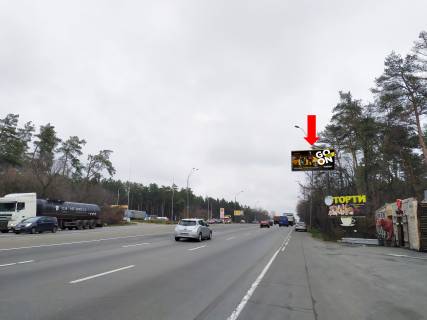 Billboard  in Kyiv, 3x6  Brovars'kij av., bila magazinu "Flagman", z centru Photo 1