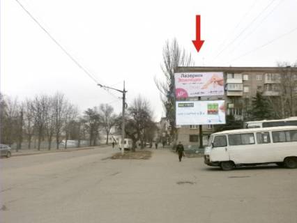 Билборд A в Кривом Роге, 3x6  Поштовий (кол. Маркса) пр., 60, у бік Кобилянського вул., нижній фото 1