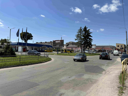 Билборд B в Здолбунове, 3x6  Базарна вул., 1, автостанція фото 1
