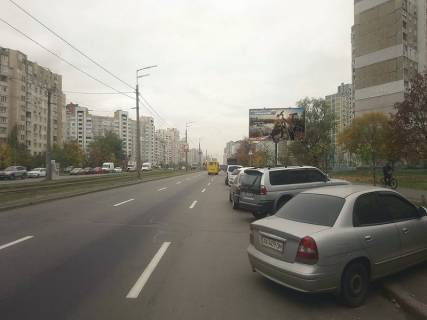 Билборд A в Киеве Ахматової вул., 5, навпроти, в сторону Драгоманова вул. фото 1