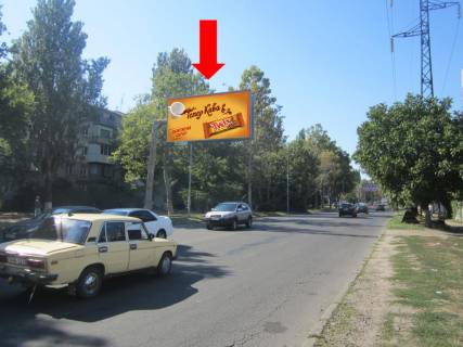 Билборд  в Одессе, 3x6  Вадатурського Олексія вул. (Маршала Малиновського)., 15, з боку Адміральського пр. (флажок) фото 1