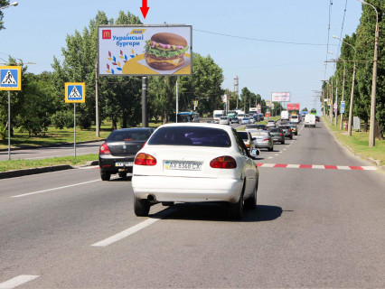 Билборд A в Харькове, 3x6  просп. Льва Ландау (50-річчя СРСР), 123, в центр фото 1